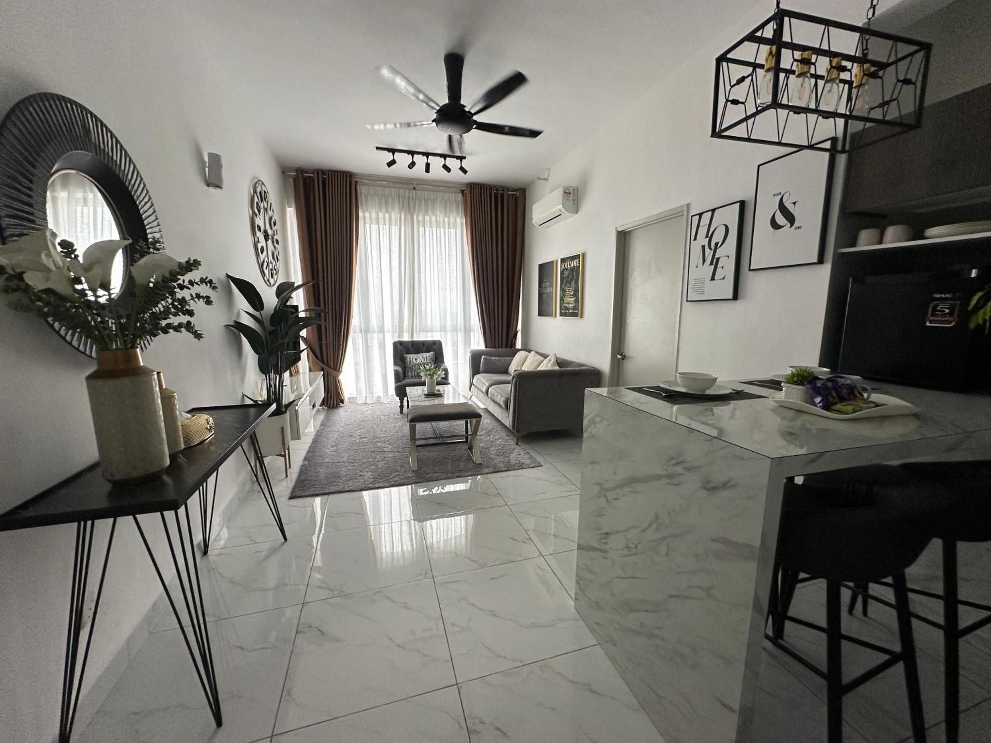 Izz'Man Homestay Level 33 Troika Kota Bahru Luaran gambar